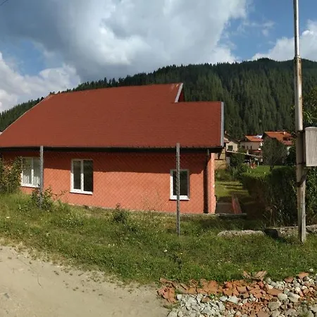 Irina - Casa de Férias Govedartsi